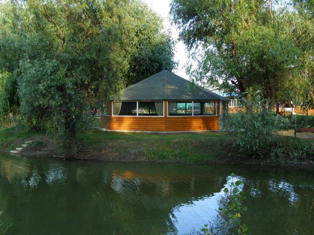 Holiday Park Dunay Kyslytsya Esterno foto