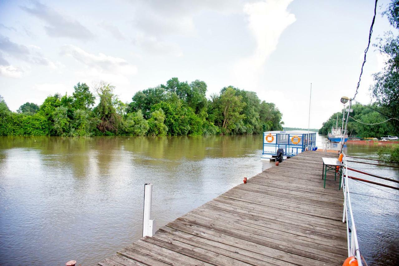 Holiday Park Dunay Kyslytsya Esterno foto