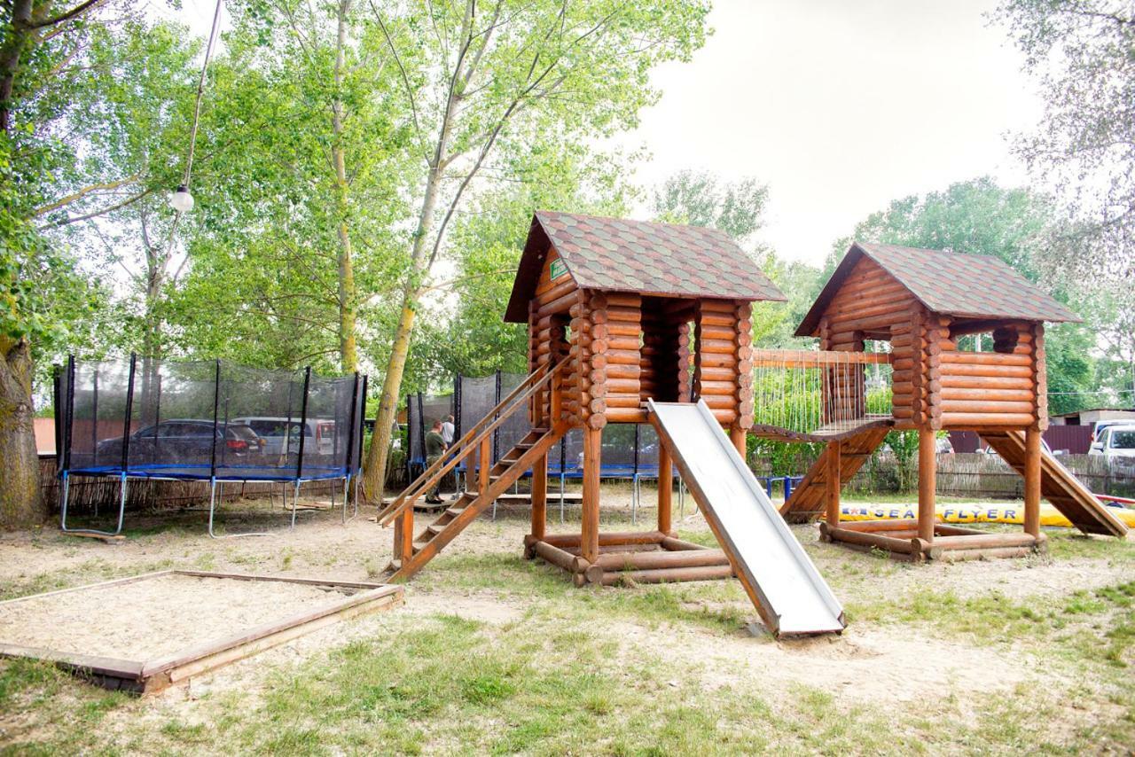 Holiday Park Dunay Kyslytsya Esterno foto